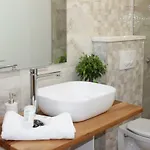 Platana Apartman *